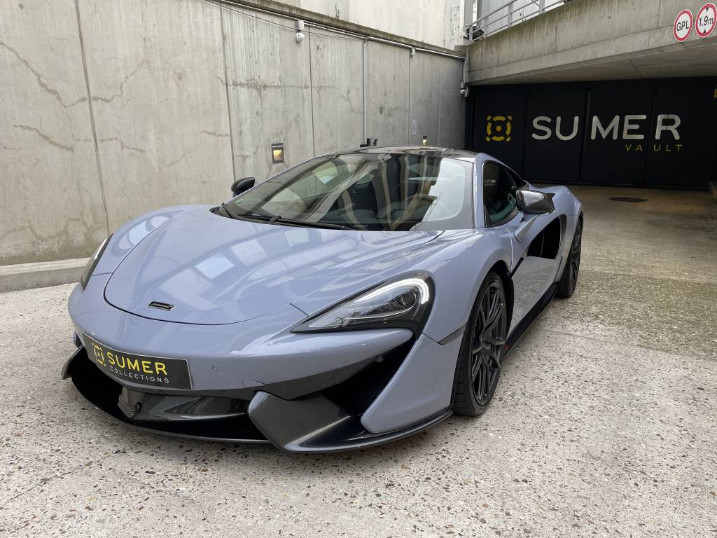 McLaren 570S - 3.8 V8