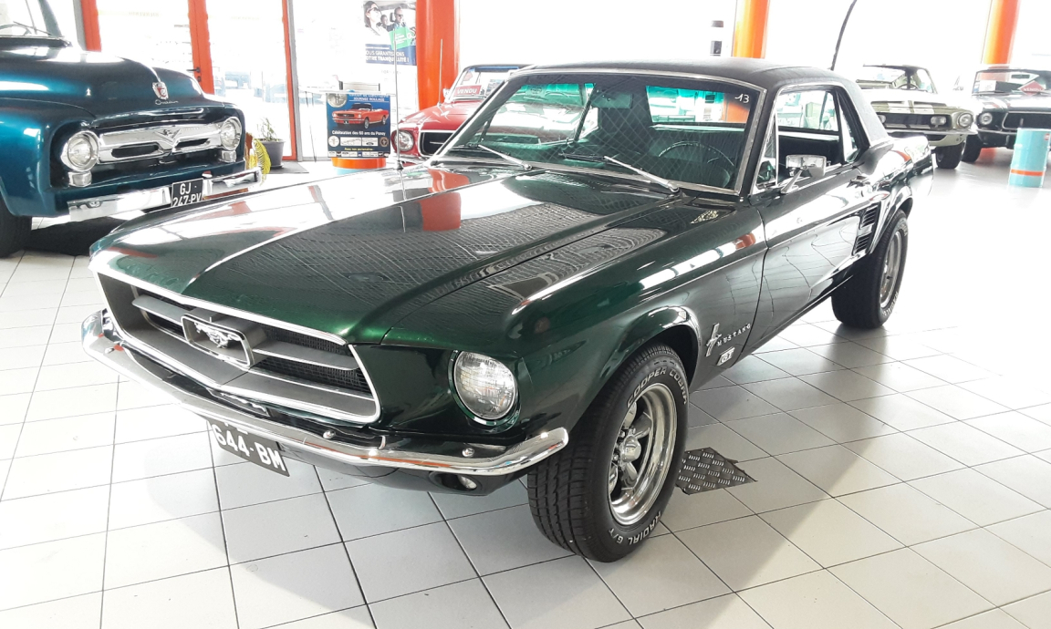 Ford Mustang COUPE VERTE TOIT VINYLE 1967