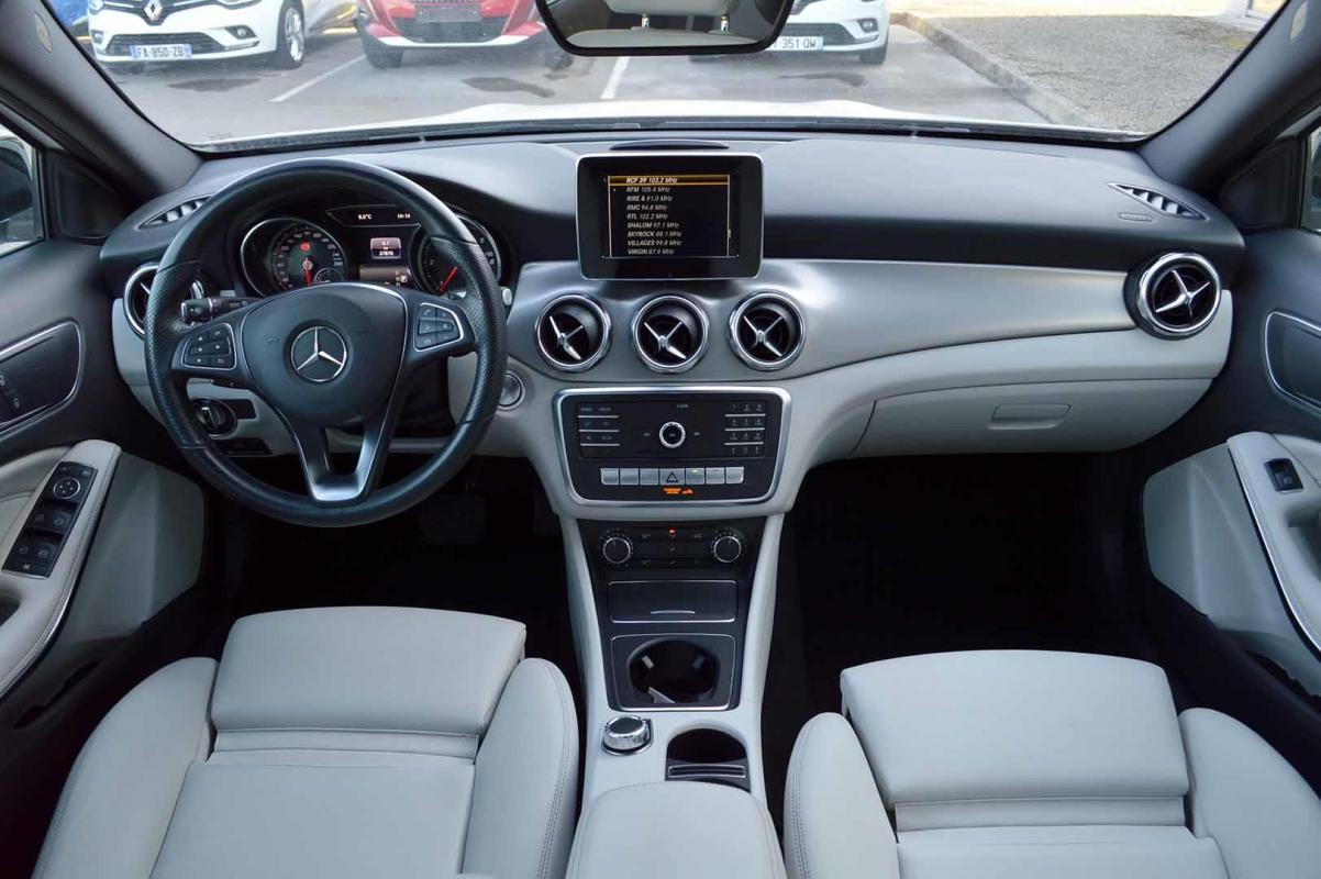 Mercedes Classe GLA - 200 D SPORT 7G-DCT